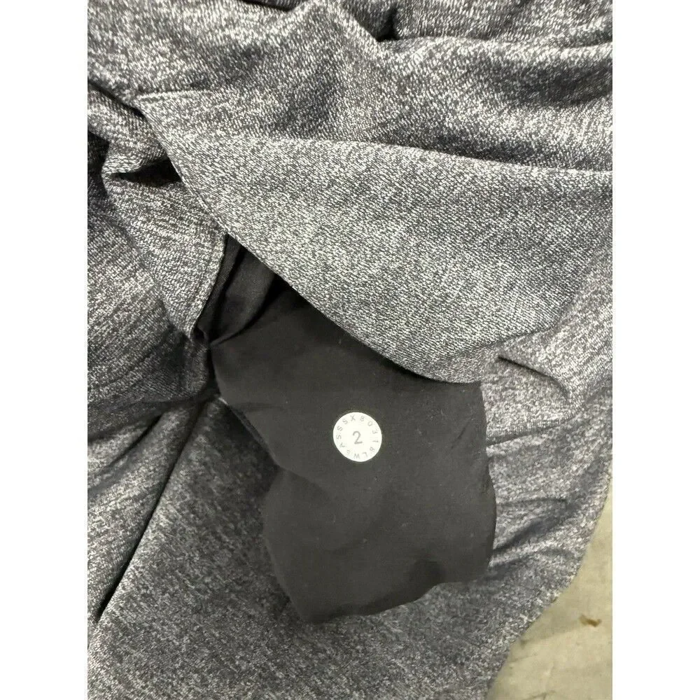 Lululemon On The Fly Pant 28" Heathered Black Gray Full-On® Luxtreme. Sz 2 - Picture 10 of 13